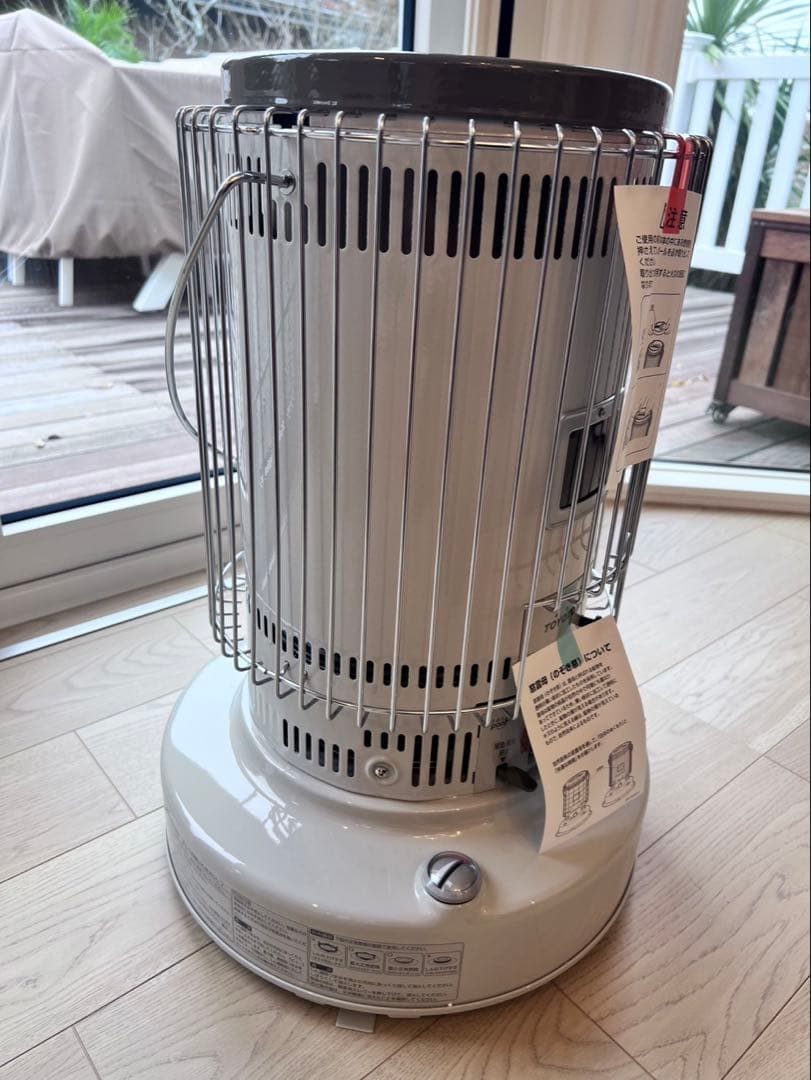 コンパクト石油ストーブ　KS-67H TOYOTOMI