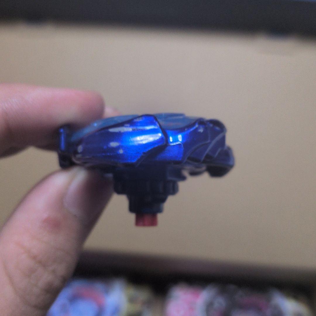 じ*に様 メタルファイトベイブレード爆　5種