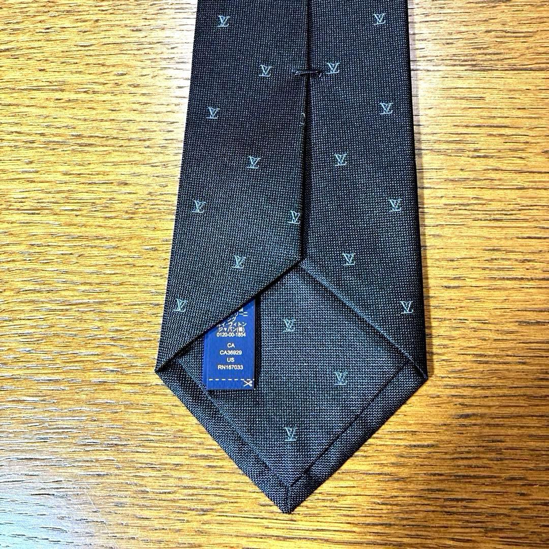 【美品】LOUIS VUITTON ルイヴィトン 黒ネクタイ