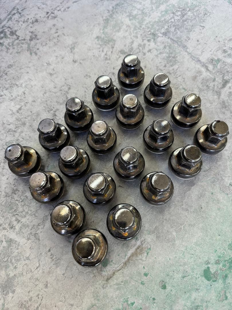 タイヤ・ホイール mustang125