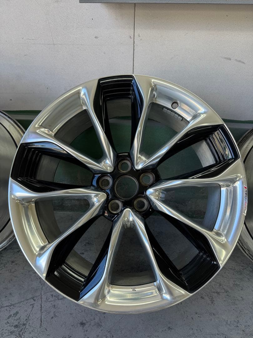 タイヤ・ホイール mustang125