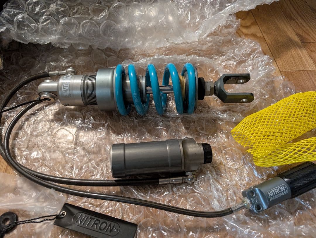 MT-07適合 NITRON ナイトロン リアサス NTR R2 (中古)