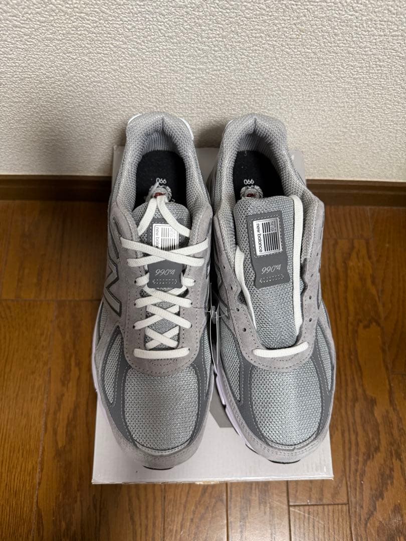 New Balance 990v4 グレー