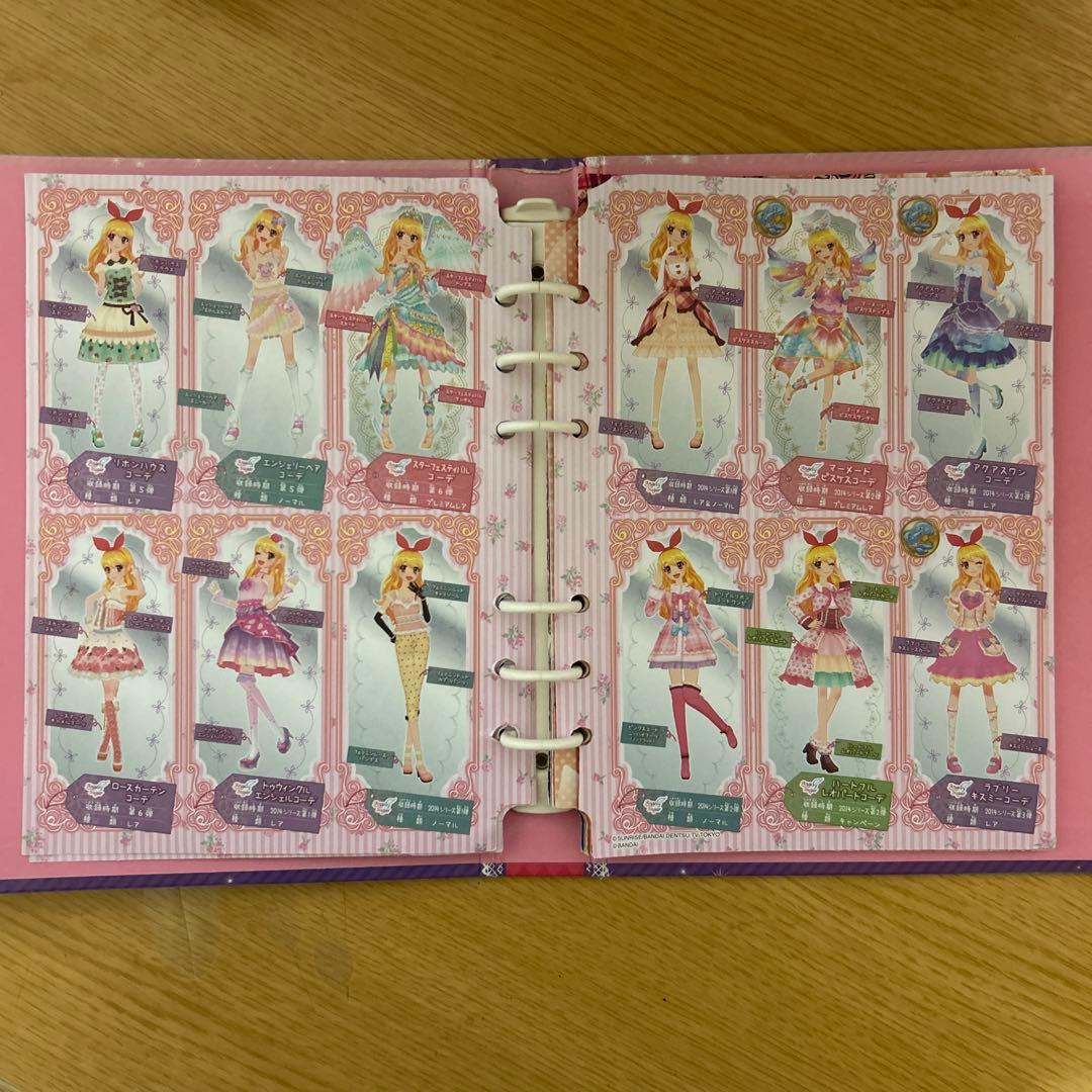 アイカツカードまとめ売り 137枚 バインダー 2個 カードリファル 22枚