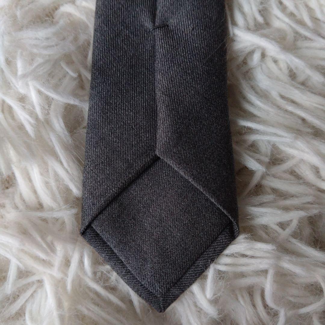 美品✨HERMES ネクタイ Cavalcade 馬刺繍ホース　 H柄　グレー