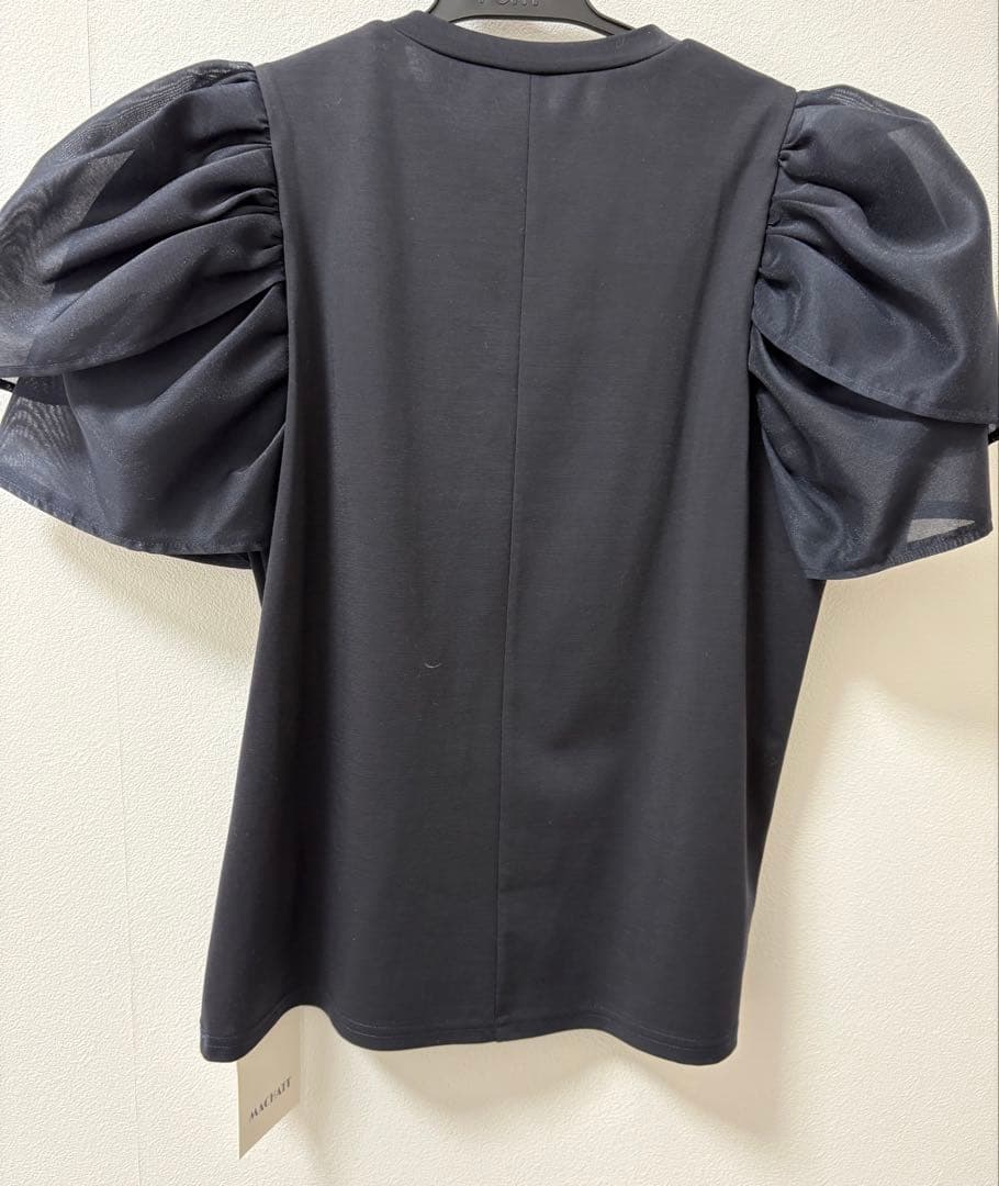 【新品未使用タグ付】MACAHTTT シアーパフドッキングTシャツ