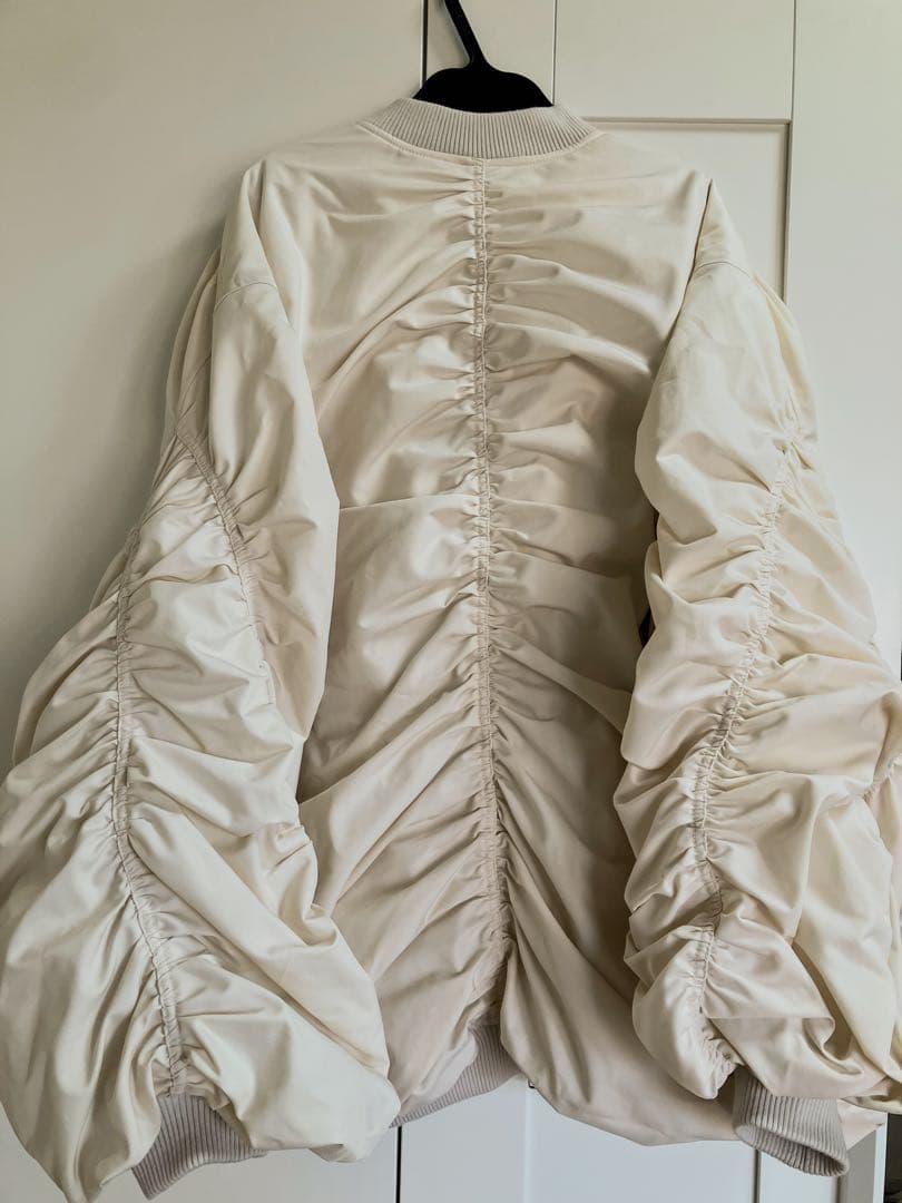 【美品】La BeLLE ETUDE ギャザーボリュームキルトライナーMA-1