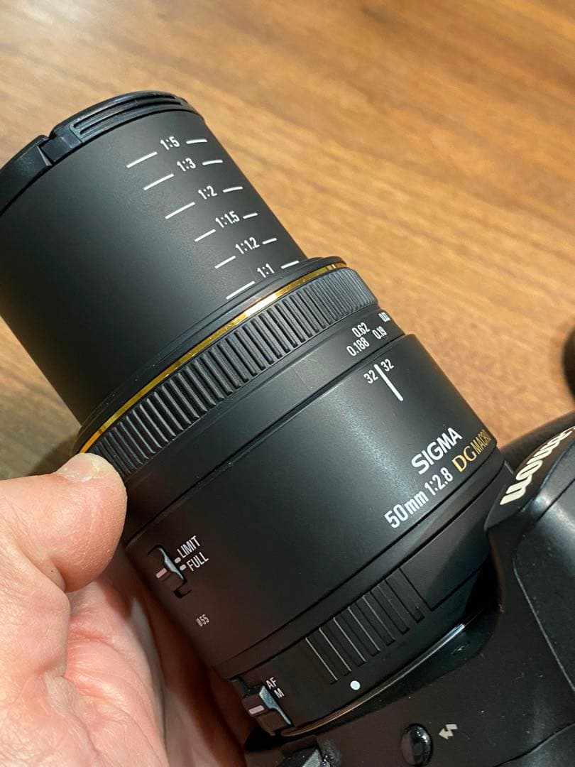 SIGMA 50mm F2.8 DG MACRO 単焦点　動作品　キャノンEF