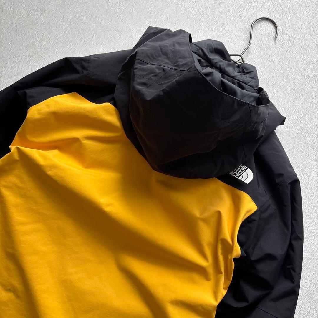 02140-4 ノースフェイス　スノボウェア　ダウンジャケット　イエロー