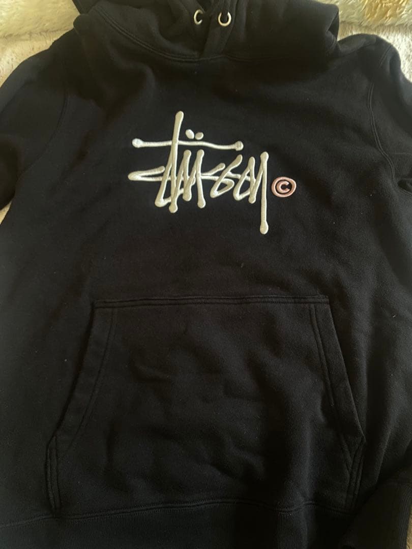 Stussy ブラック パーカー S