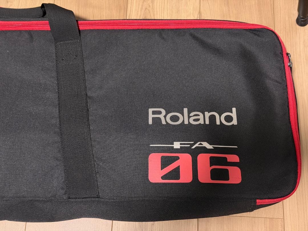 Roland FA-06 シンセサイザー 61鍵 動作不良あり