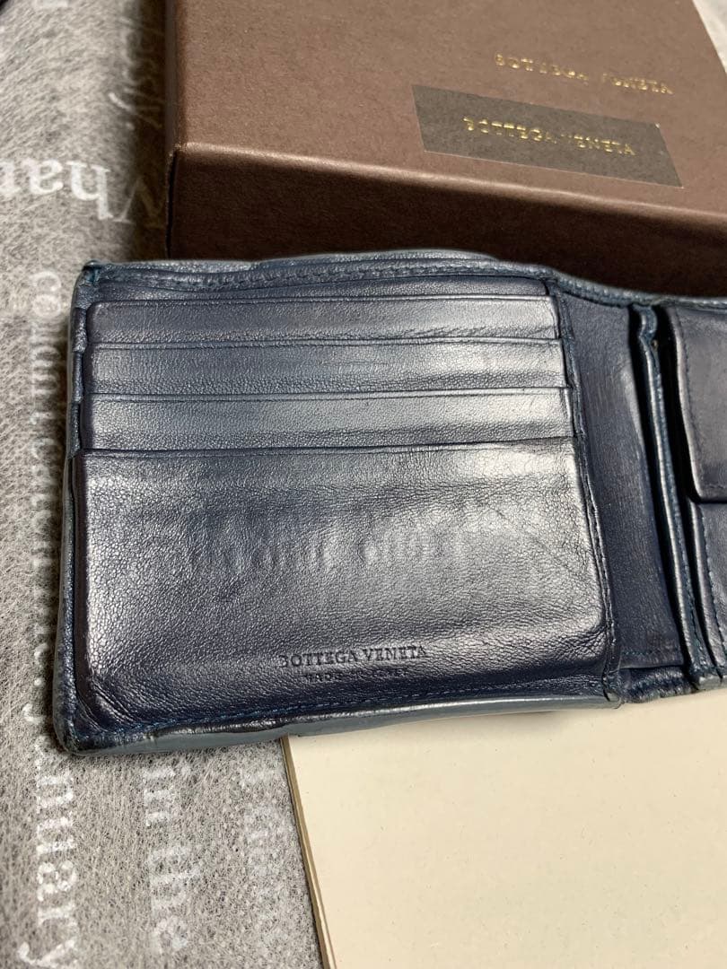 BOTTEGA VENETA 2折りイントレチャート レア品‼️