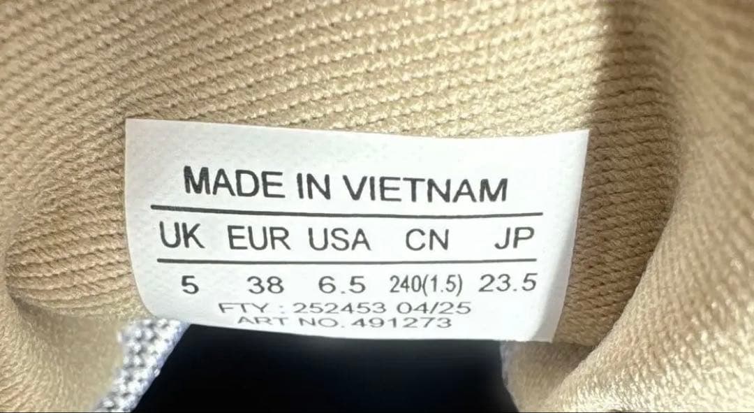 Salomon スニーカー 23.5cm ベージュXC ローム　ゴアテックス　W