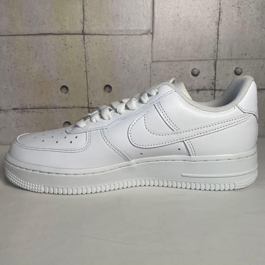 【未使用品】　NIKE ナイキ　エアフォース1 23.5cm