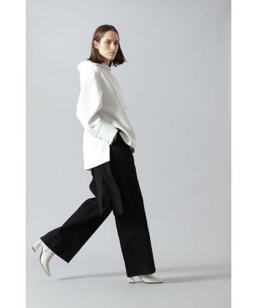 ADORE トリプルクロスパーカー ハーフジップ ホワイト プルオーバー