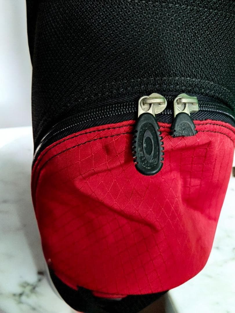 BOU送料無料/超美品　Oakley スタンドキャディバッグ 黒/赤