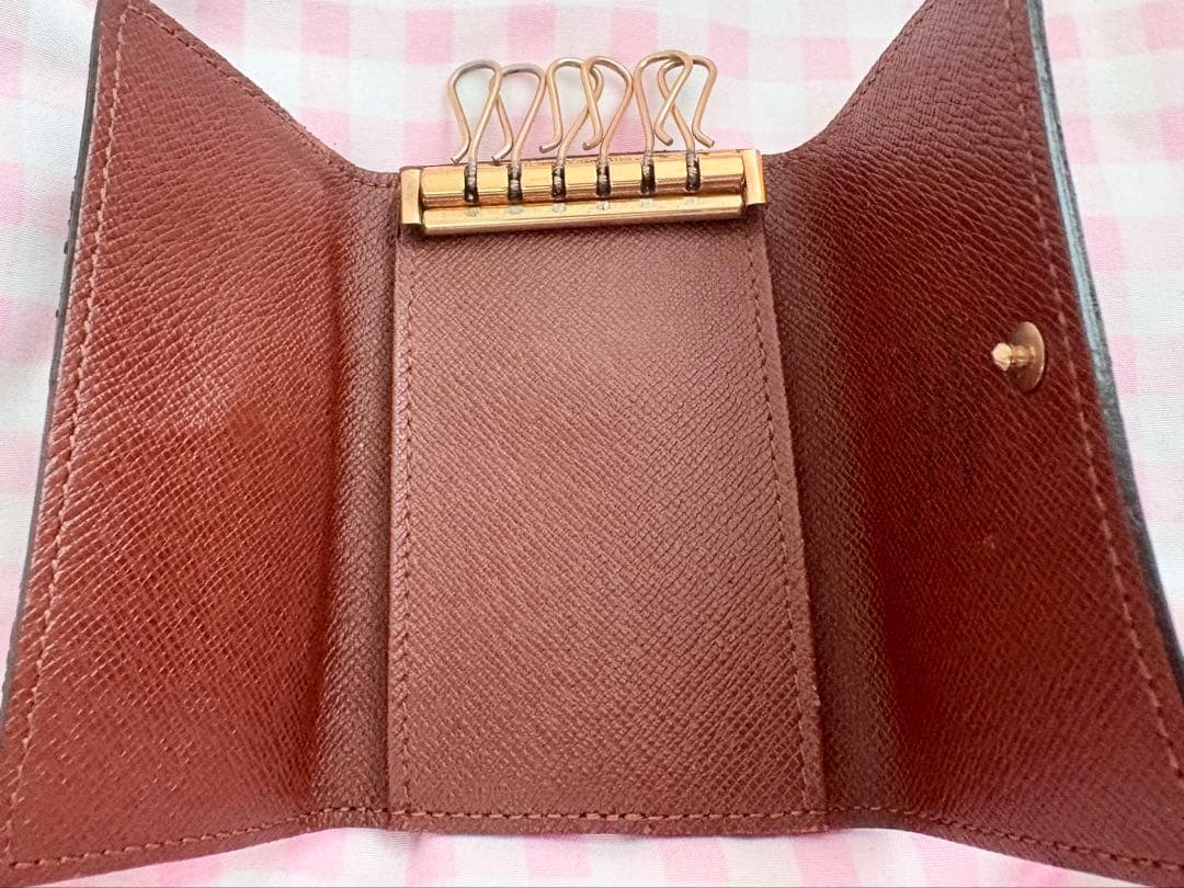 チーコルイヴィトン　キーケース　6連