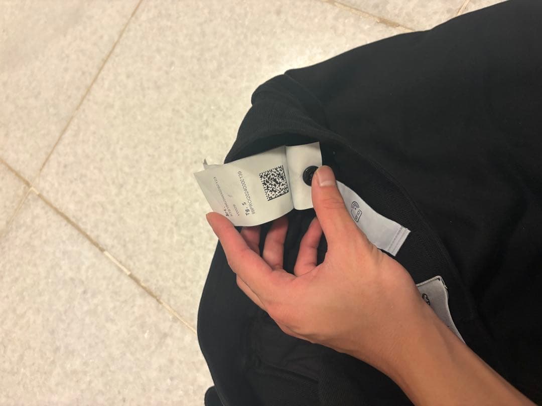 Stone  黒 ショートパンツ ジッパーポケット付き