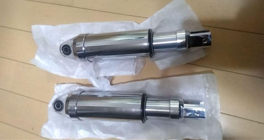 マジェスティ250SG03J用 社外リヤサスペンション　マグザムSG17J