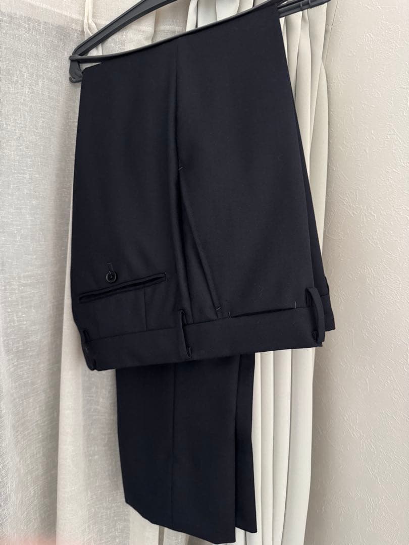 マッキントッシュフィロソフィー　ダークネイビー スーツ&グレーベスト　セット