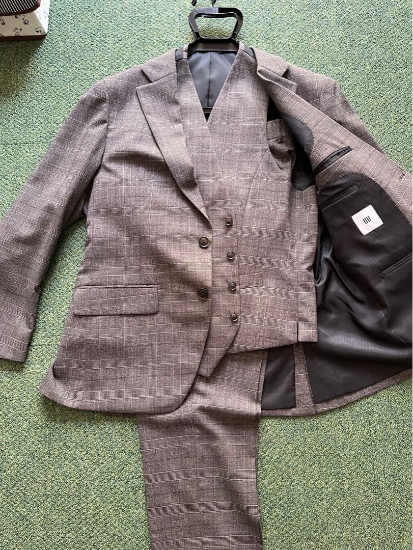 スーツ3ピース　ブラウンチェック柄