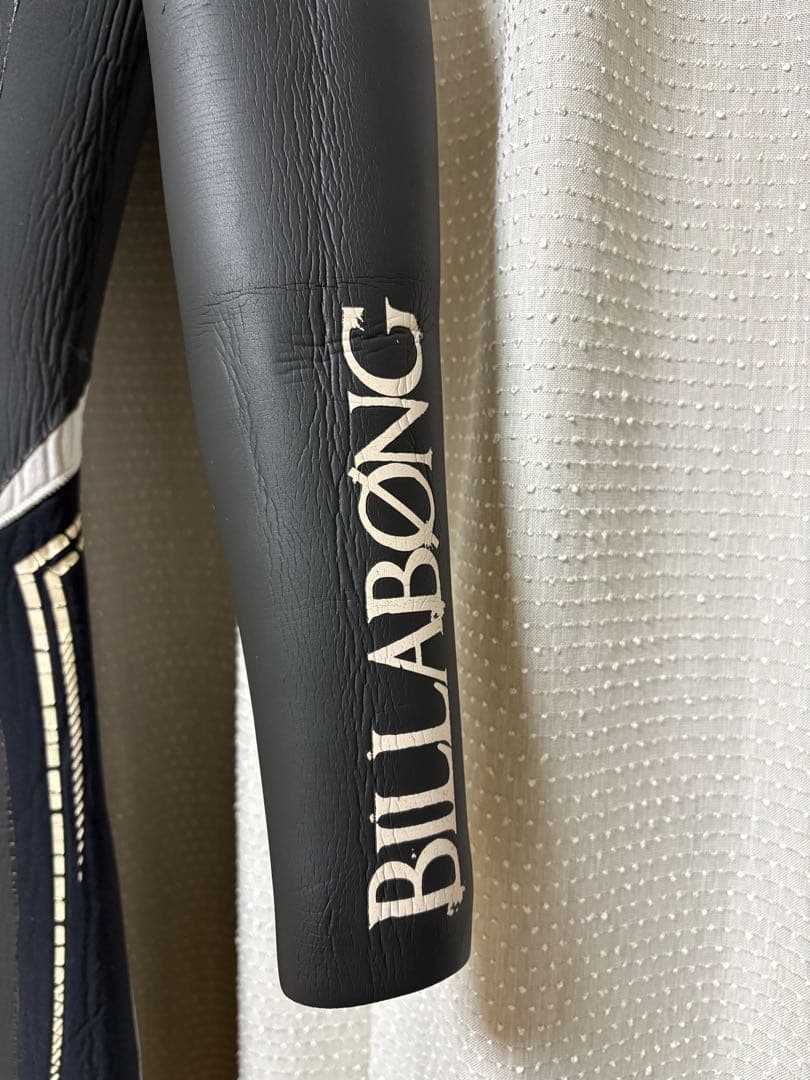 BILABONG(ビラボン)5×3mm セミドライ メンズMLサイズ