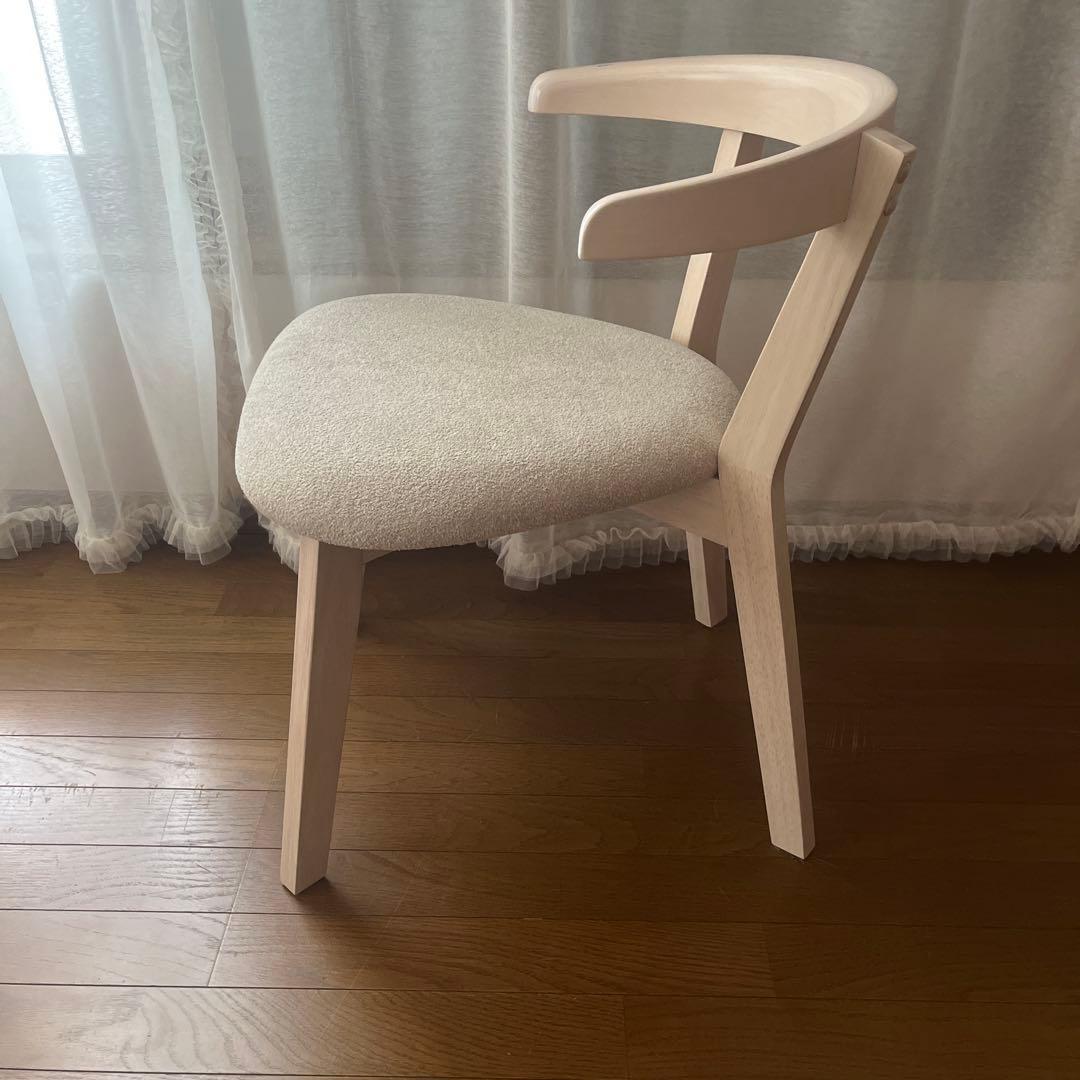 ダイニングチェア　椅子　天然木　新品