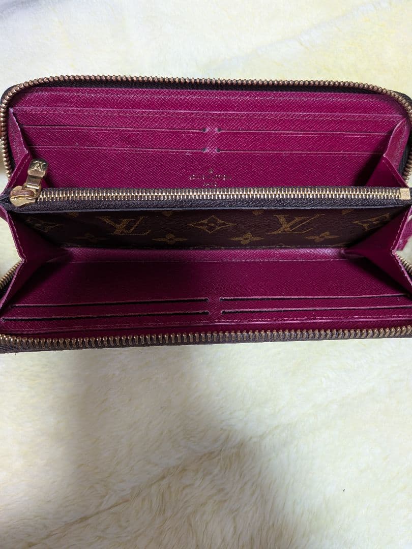 ルイヴィトン 長財布 ポルトフォイユ クレマンス フューシャピンク