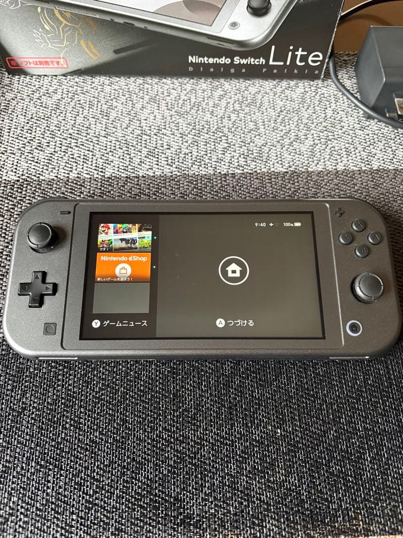 Nintendo Switchライト　ポケモン仕様