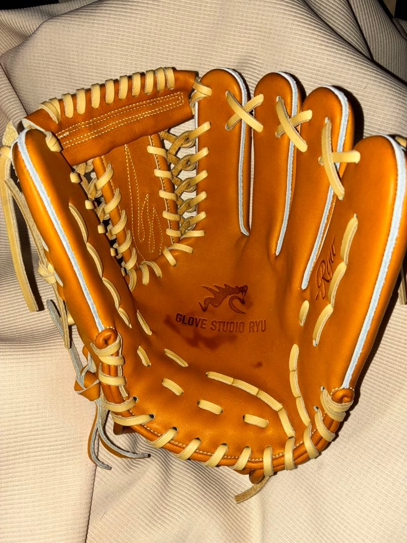 ryu 硬式内野手グラブ! ピンク×ゴールド!