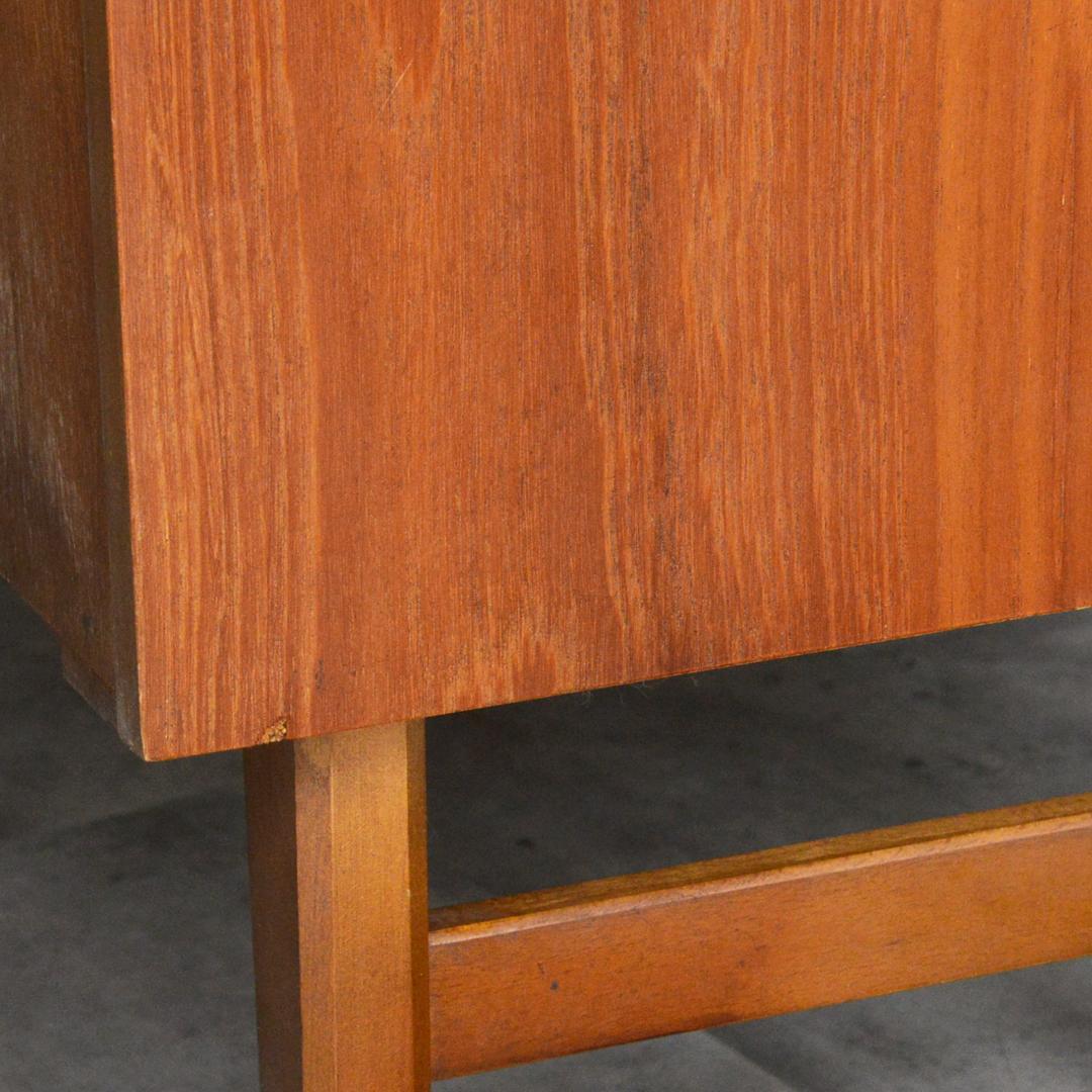 イギリスヴィンテージ ミッドセンチュリー チーク 5段チェスト 北欧家具 タンス