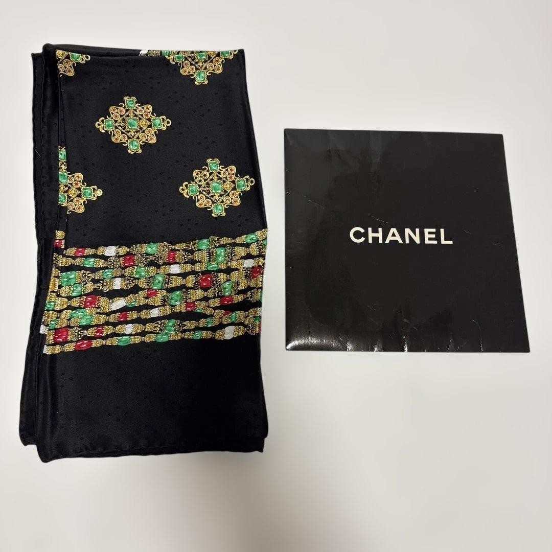 鞠*山様 CHANEL シャネル　シルク　スカーフ　宝石柄 長期保管品