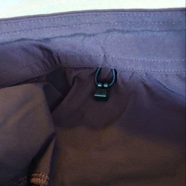 ON/オン Performance Hybrid Short 短パン 2in1