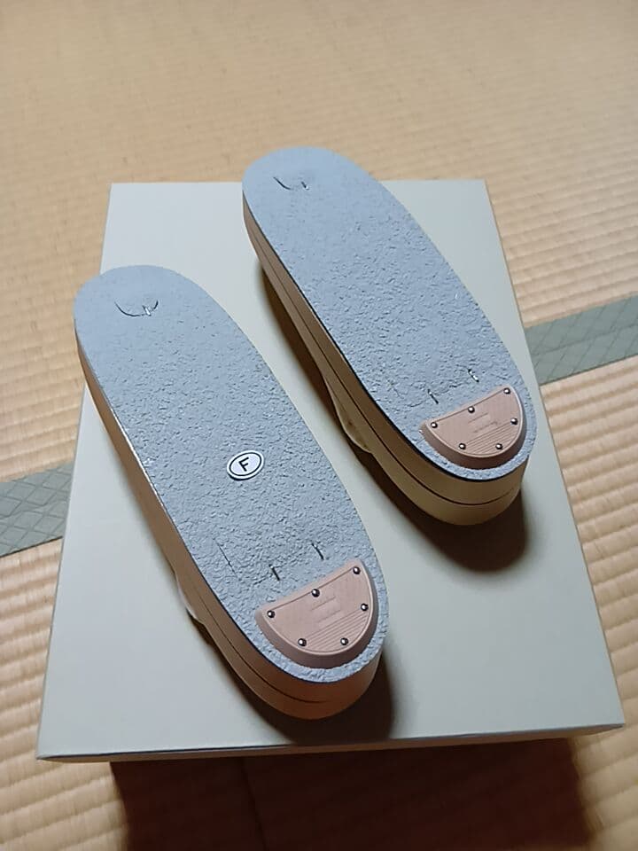 特選草履バックセット。正絹帯地。