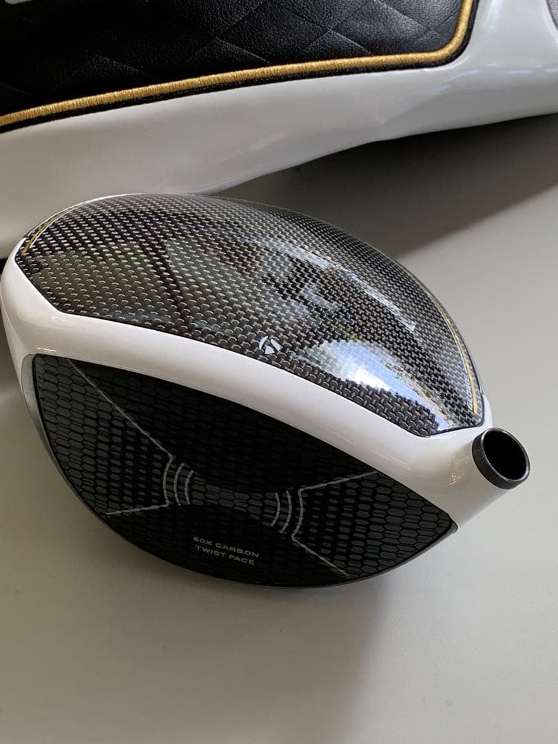 テーラーメイド　ステルスグローレプラス　ドライバー 9.5° ヘッドのみ