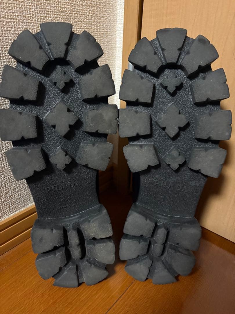 PRADA モノリス　ブラッシュドレザー　ローファー サイズ8 2DE129