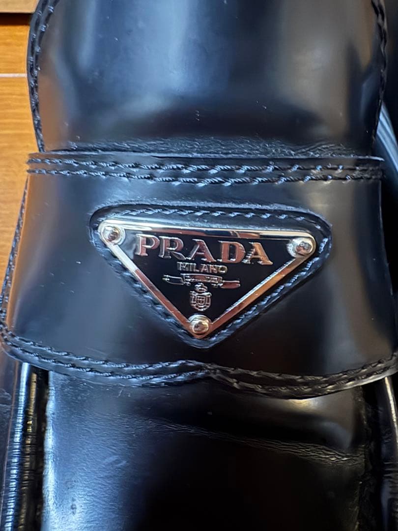 PRADA モノリス　ブラッシュドレザー　ローファー サイズ8 2DE129
