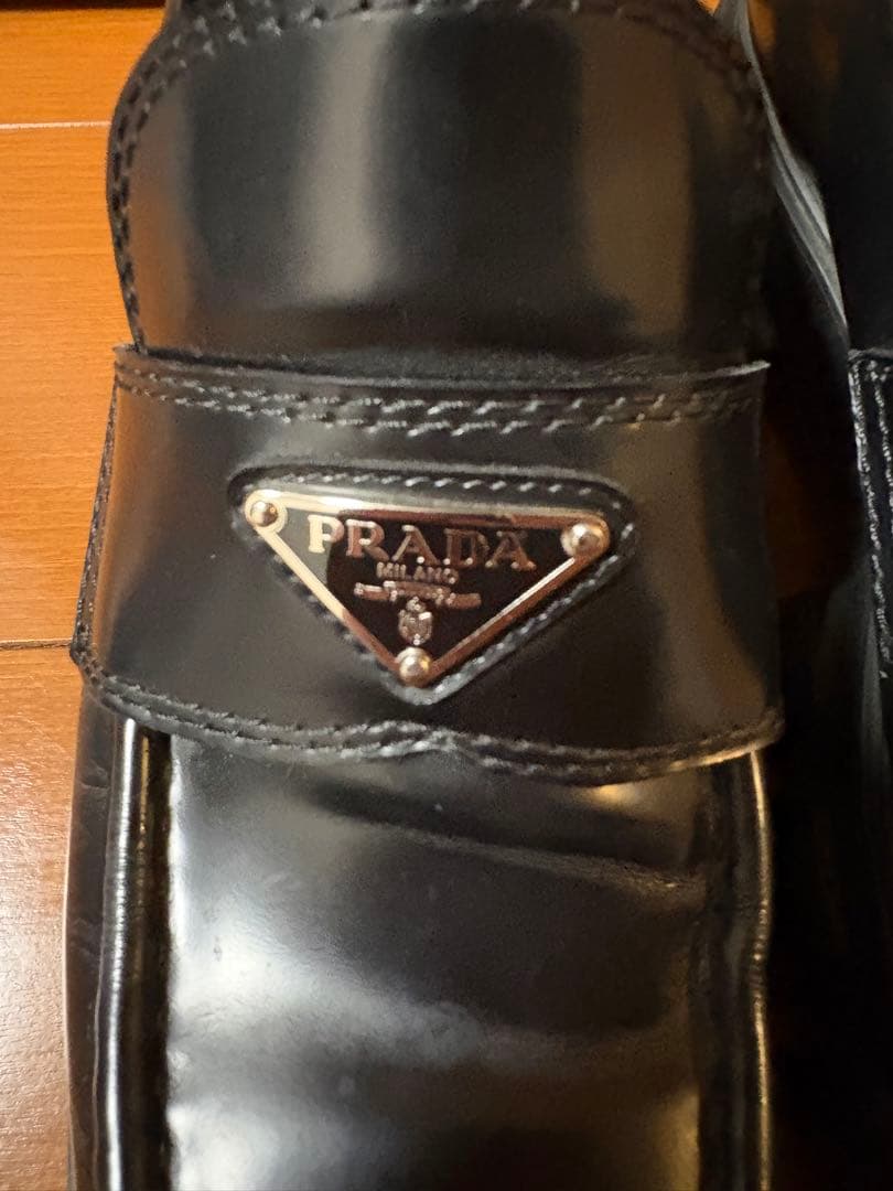 PRADA モノリス　ブラッシュドレザー　ローファー サイズ8 2DE129