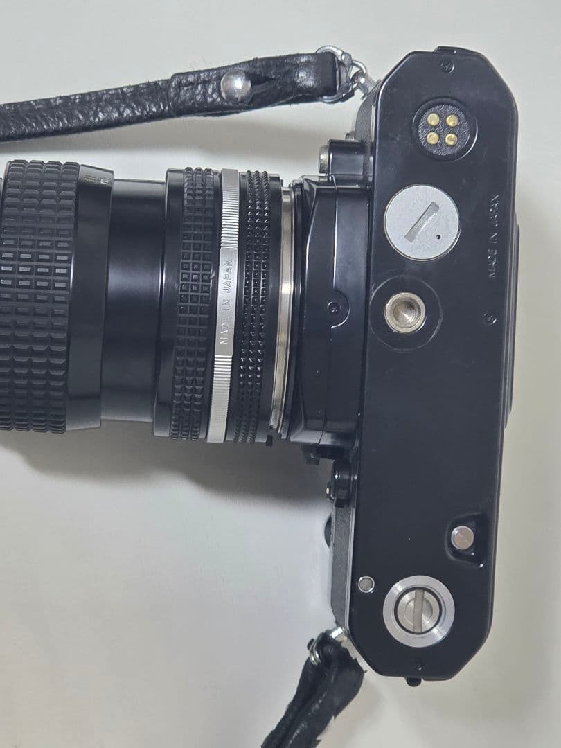 【きれいな動作品】Nikon ニコンFE2 ブラック 清掃.整備済み