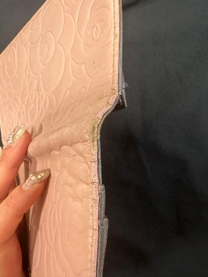 CHANEL フラワーエンボス 長財布 ピンク