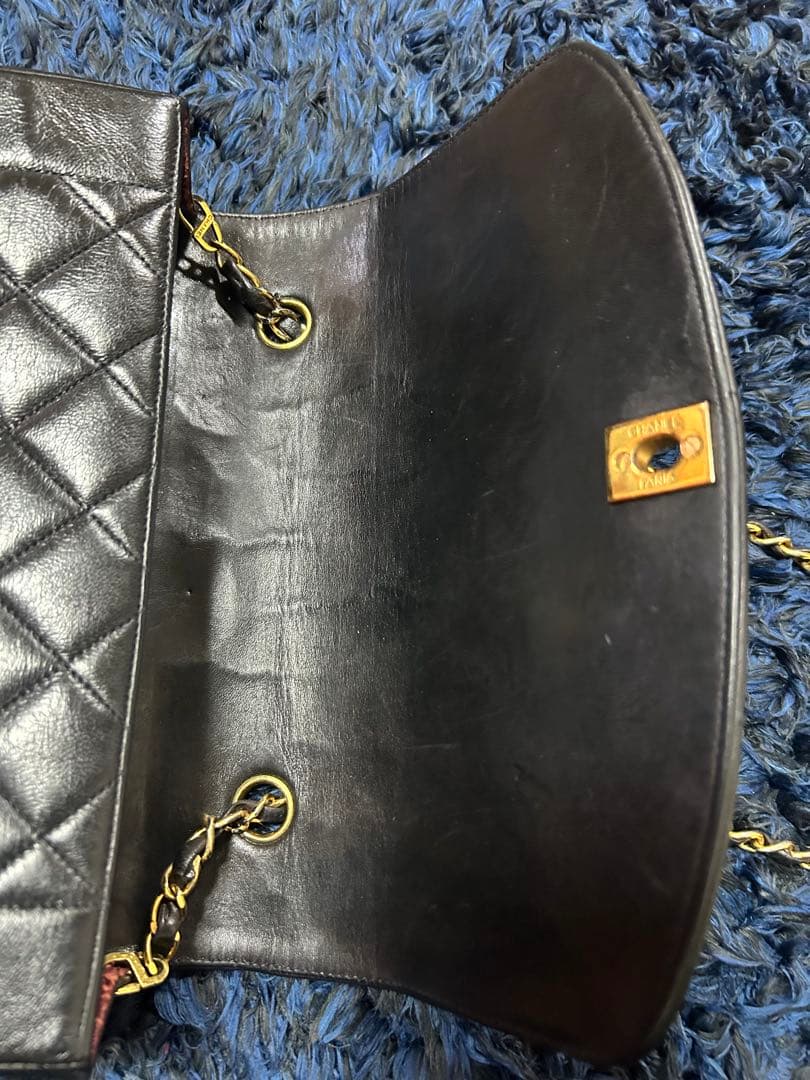 CHANEL ブラック キルティング ショルダーバッグ