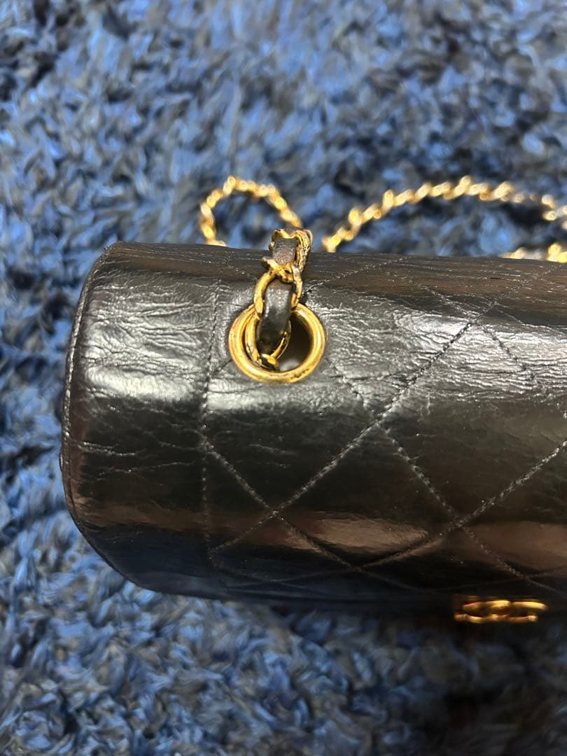 CHANEL ブラック キルティング ショルダーバッグ