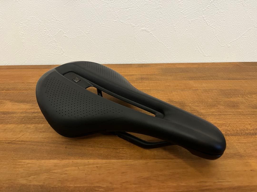 TREK BONTRAGER VERSE short pro 145mm サドル