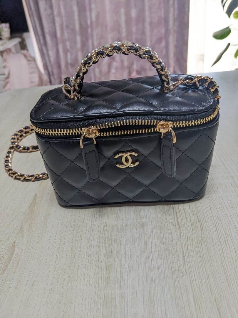 真*弥様 バニィティーミニショルダーバック