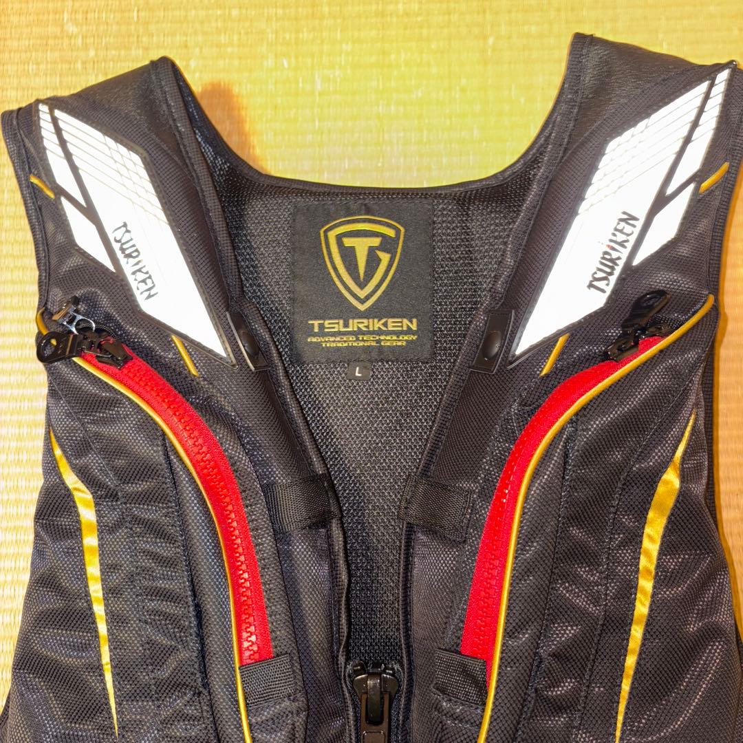 TSURIKEN フローティングベスト TV222 ブラック/レッド　L