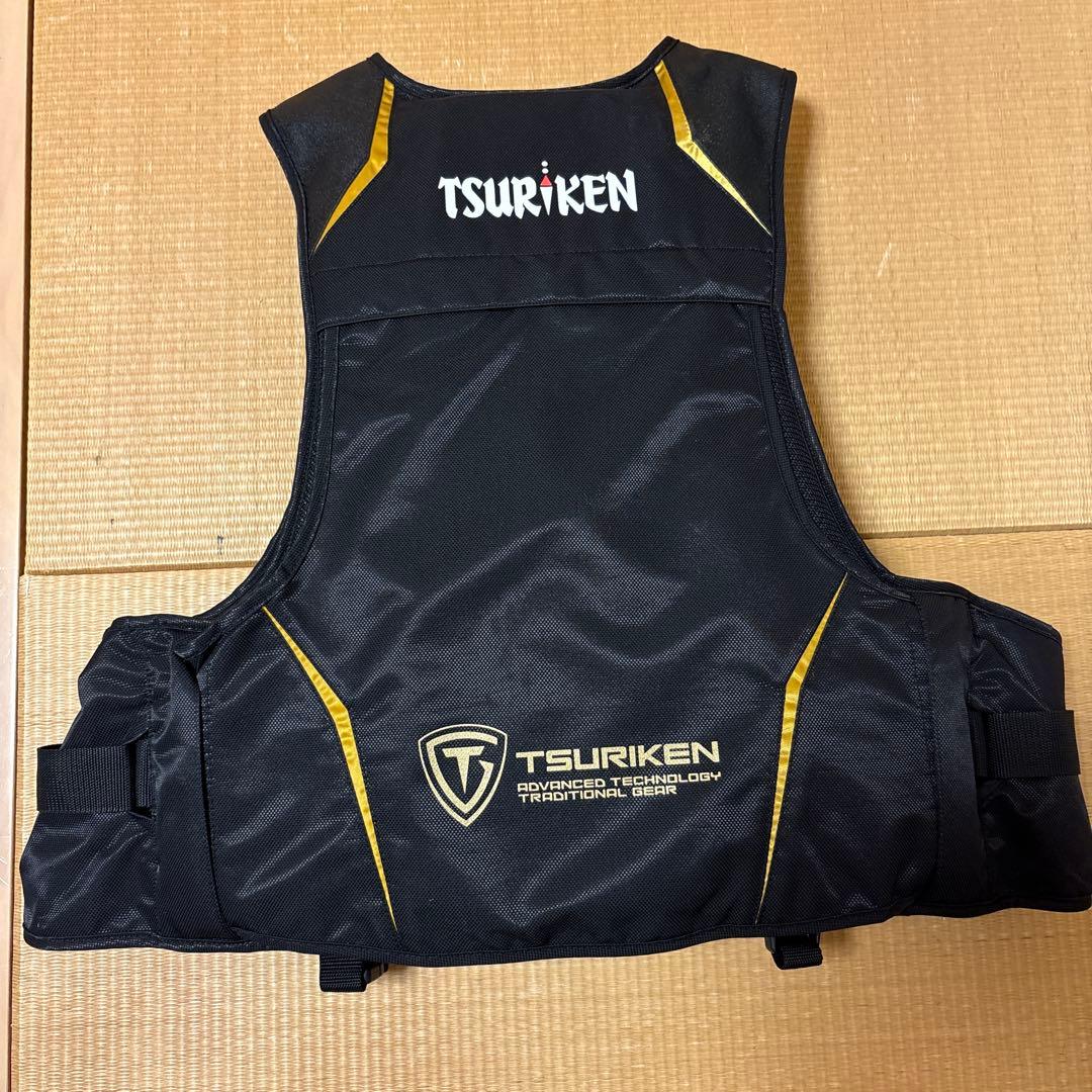 TSURIKEN フローティングベスト TV222 ブラック/レッド　L