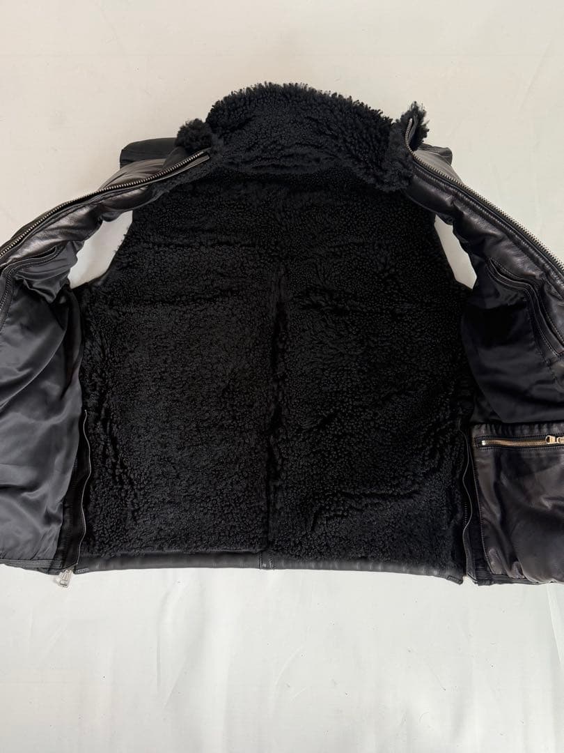 EMMETI デッドストック レザー ダウン ベスト ムートン サンプル品