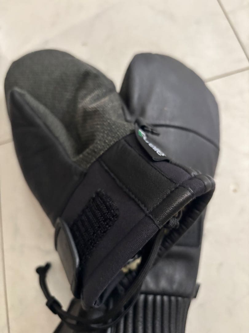 オガサカ　グローブ