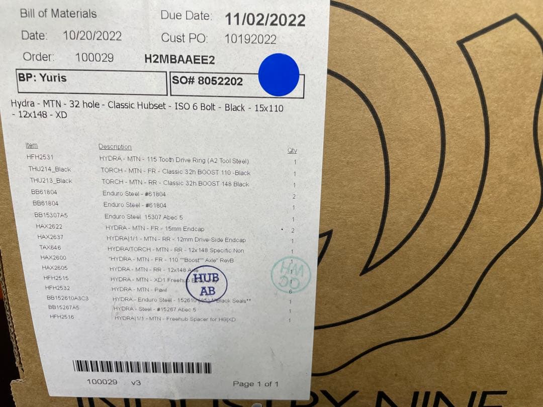 Industry Nine Hydra ハブ 32ホール ブラック