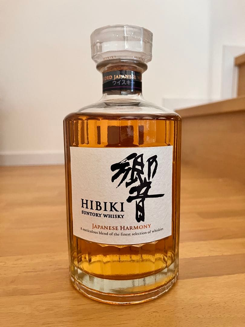 Hibiki ウイスキー 700ml